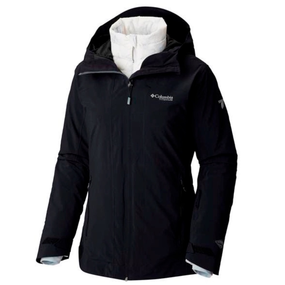 ❄️ NEW WITH $330 TAGS Columbia Snow Rival jacket in black.